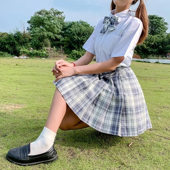 High Waist Pleated Skirt Blue and White S - Picture 3 of 9